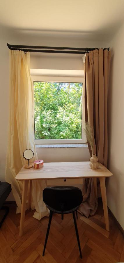 The Pines Serviced Apartments Брашов Экстерьер фото