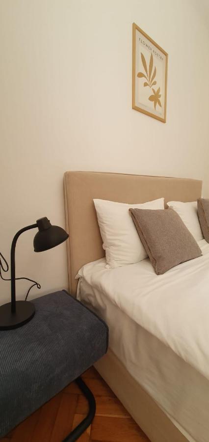 The Pines Serviced Apartments Брашов Экстерьер фото