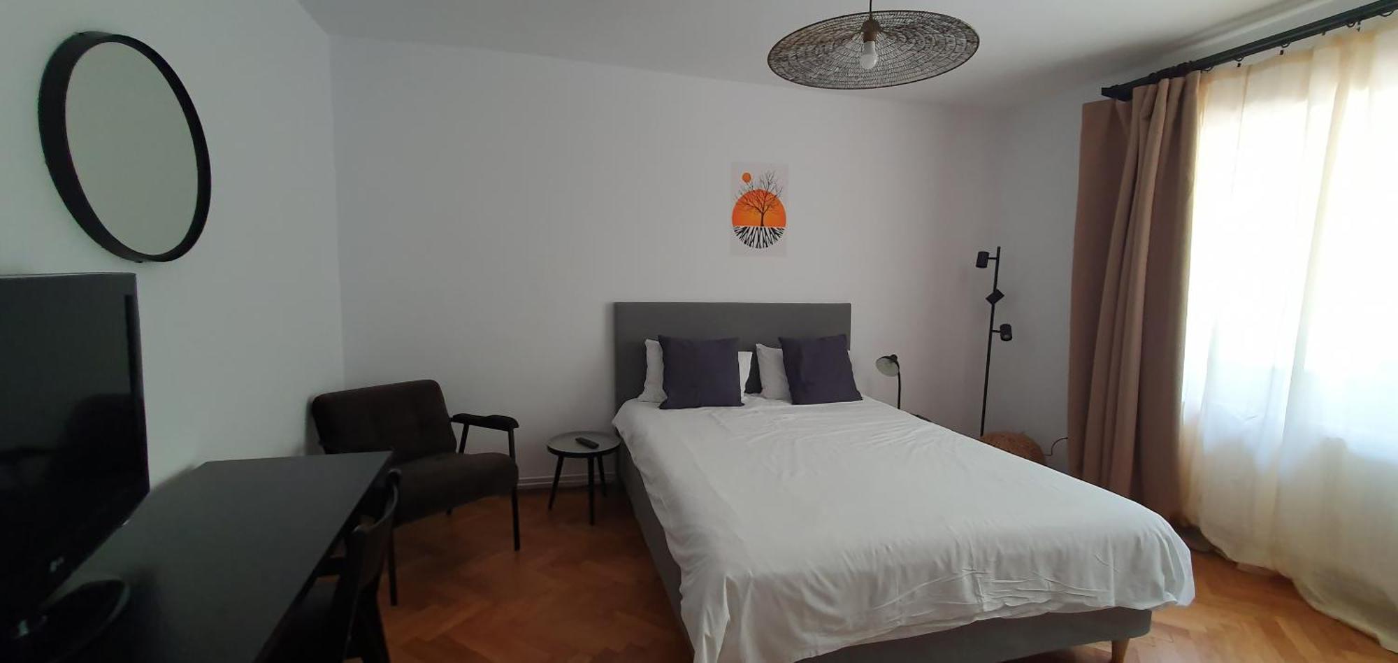 The Pines Serviced Apartments Брашов Экстерьер фото
