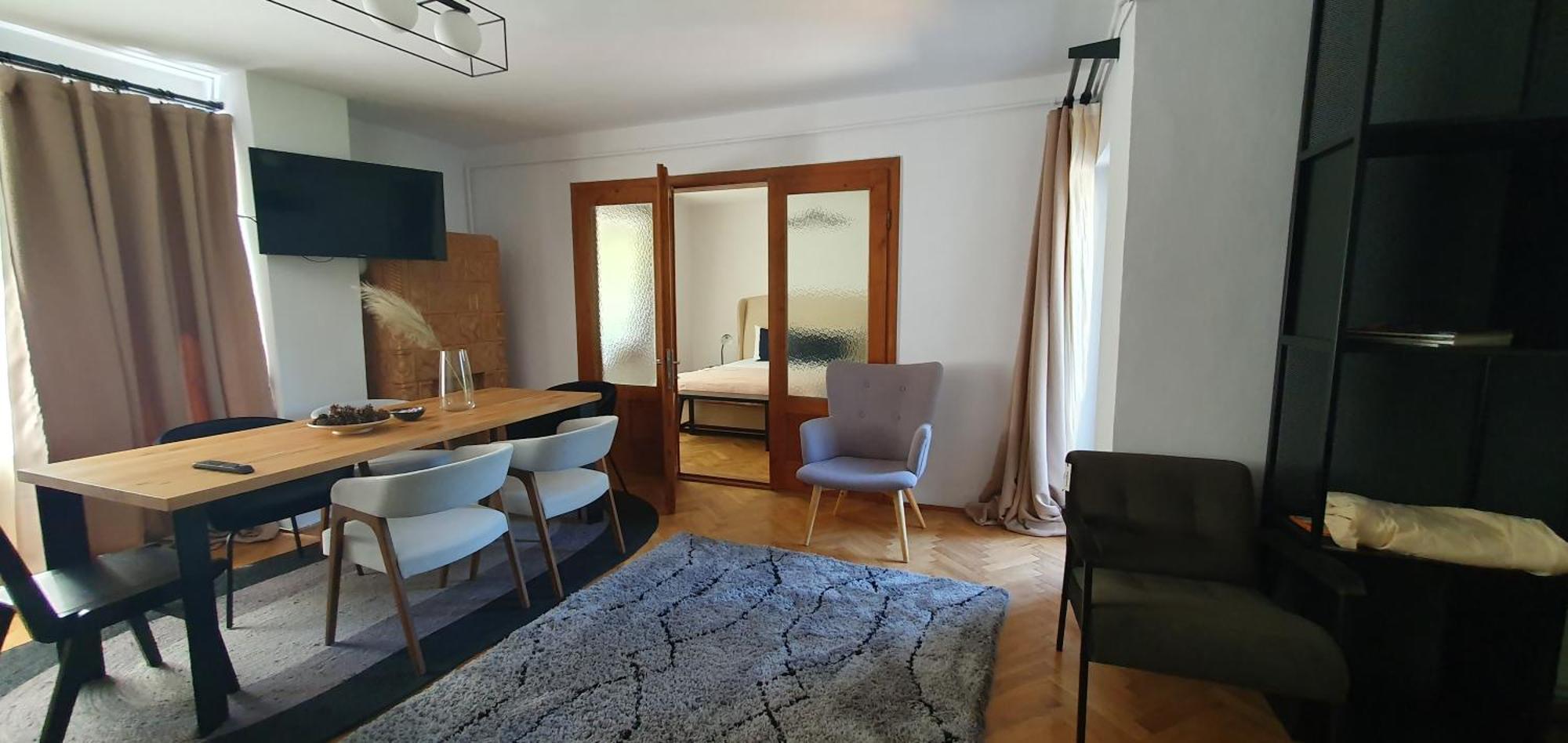 The Pines Serviced Apartments Брашов Экстерьер фото
